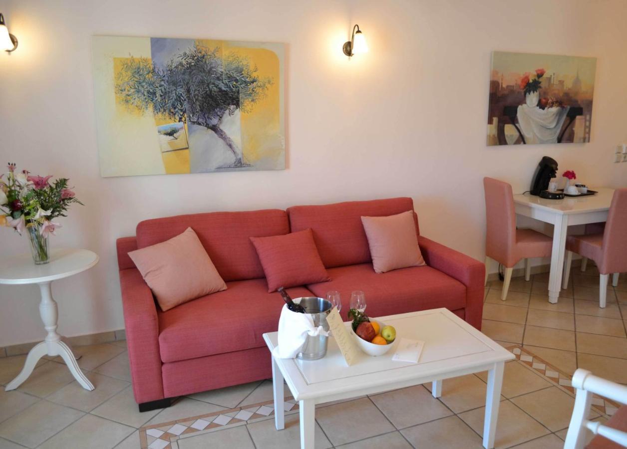 Delfino Blu Wellness Boutique Hotel Agios Stefanos Avliotes  Habitación foto